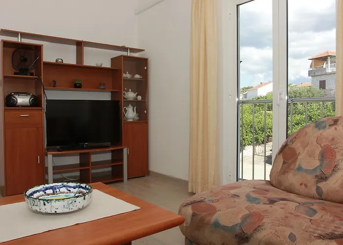 Marina Apartment *